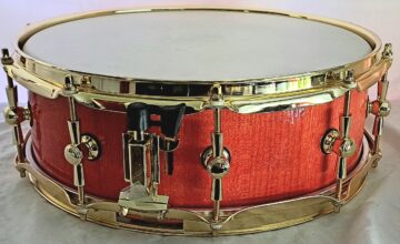 CUSTOM BRAZEN CRIMSON & BRASS HONEYLOCUST STAVE SNARE DRUM - SHIPS FREE TO CONT USA - Image 4