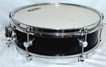 ROGERS VINTAGE 13" CLASSMATE SNARE DRUM WITH REINFORCEMENT RINGS! - SHIPS FREE TO CUSA! - Image 3