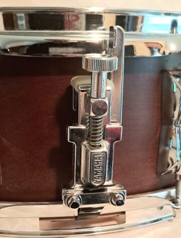 YAMAHA VINTAGE STAGE CUSTOM SNARE DRUM 1998 WITH ORIGINAL RARE CHOCOLATE SATIN - FREE SHIP TO CUSA! - Image 7