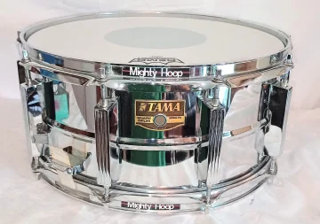 TAMA FREEDOM SNARE DRUM WITH STRAINER - GORGEOUS - SHIPS FREE TO C-USA!